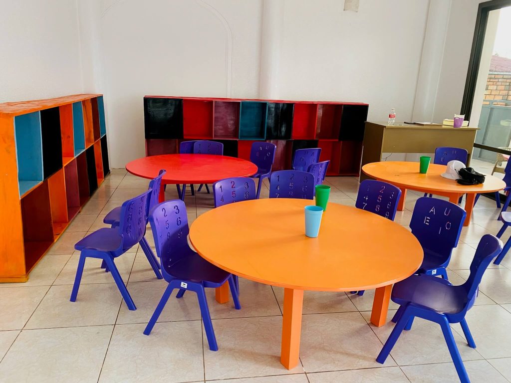 Bright Classroom Setup